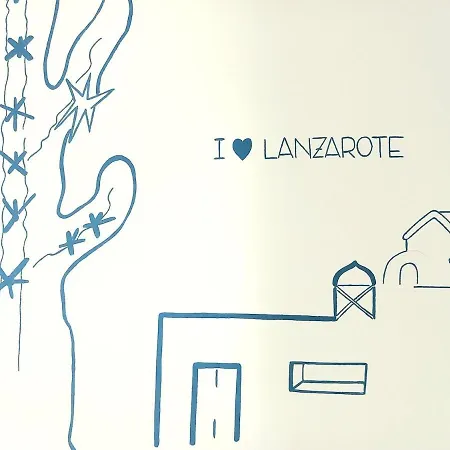 House Near The Sea With Pool * Puerto del Carmen (Lanzarote)