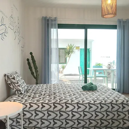 House Near The Sea With Pool Appartement