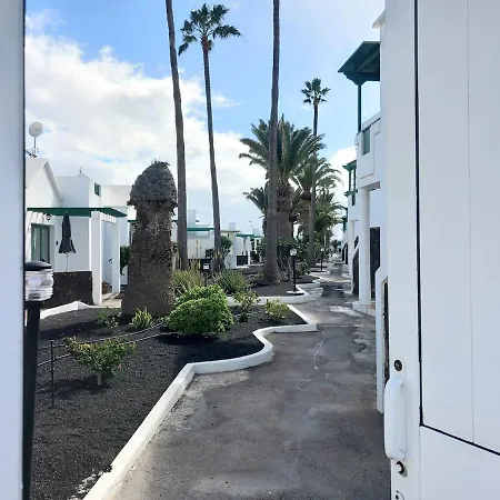 House Near The Sea With Pool Appartement *