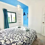 House Near The Sea With Pool *